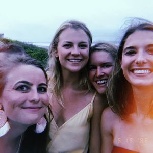 Meet your Posher, Sara